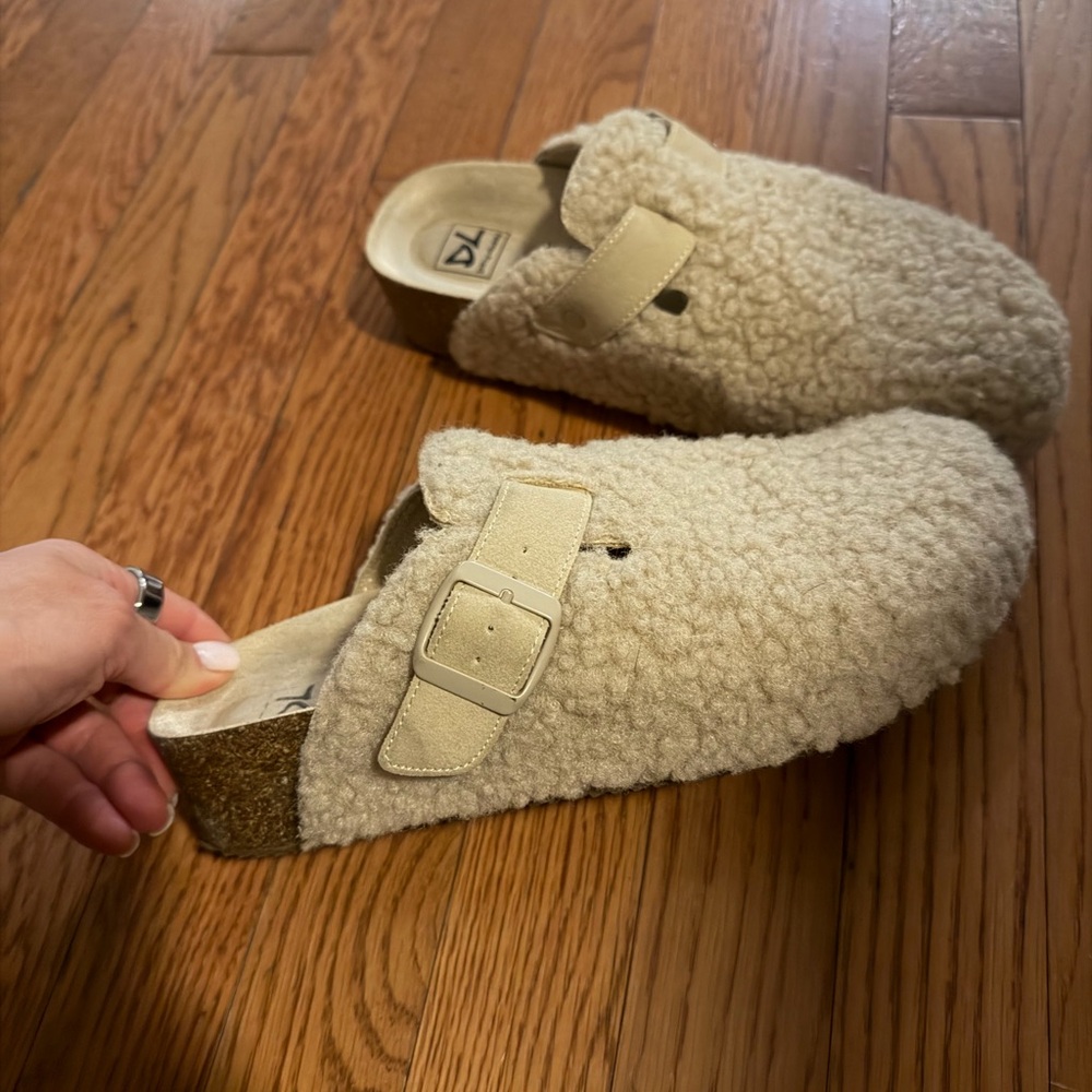 Dirty Laundry Cream Shearling Mules